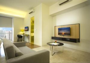 the signature hotel and serviced suites kuala lumpur