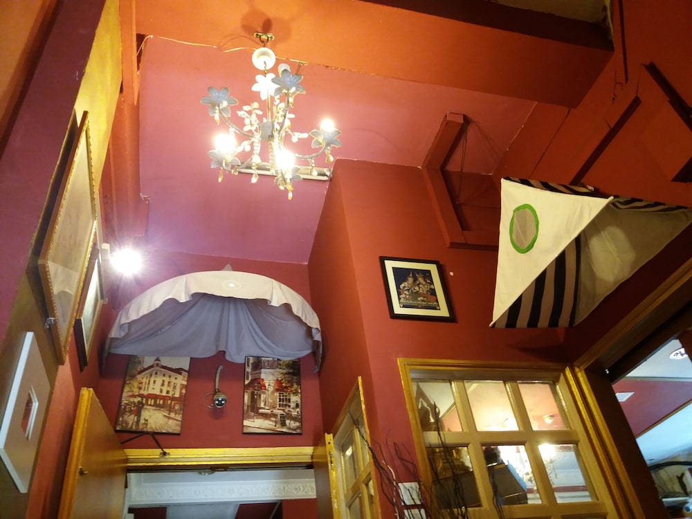 city inn hotel