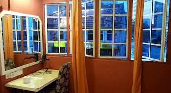 city inn hotel