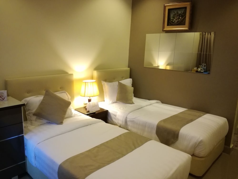 alsafina kijal beach resort and restaurant