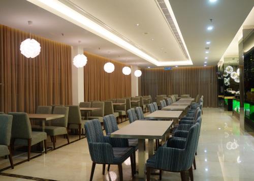 greens hotel and suites