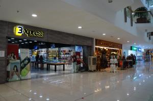 greens hotel and suites