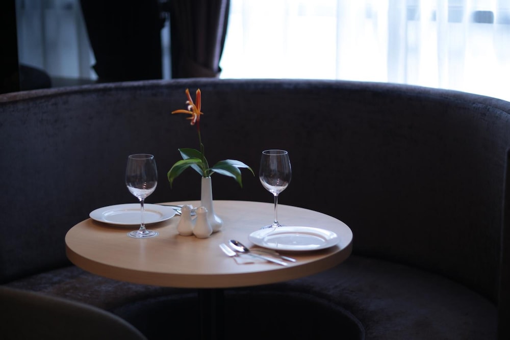 imperial riverbank hotel kuching