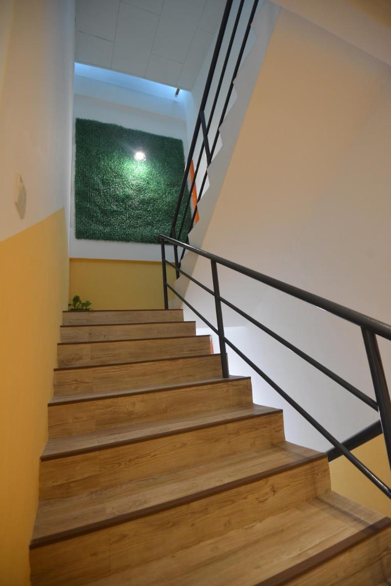 Vrest Hotel,6 Jalan Kl 3/11,3 star