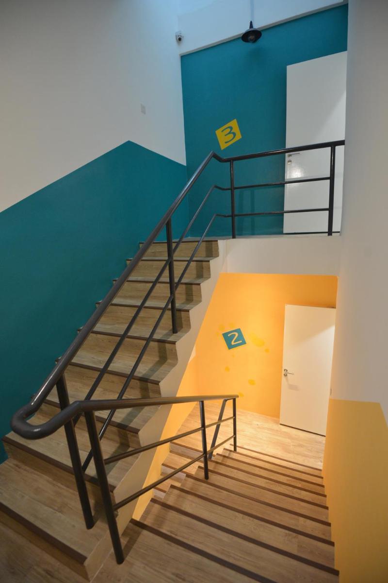 Vrest Hotel,6 Jalan Kl 3/11,3 star