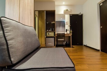 mornington hotel soon choon