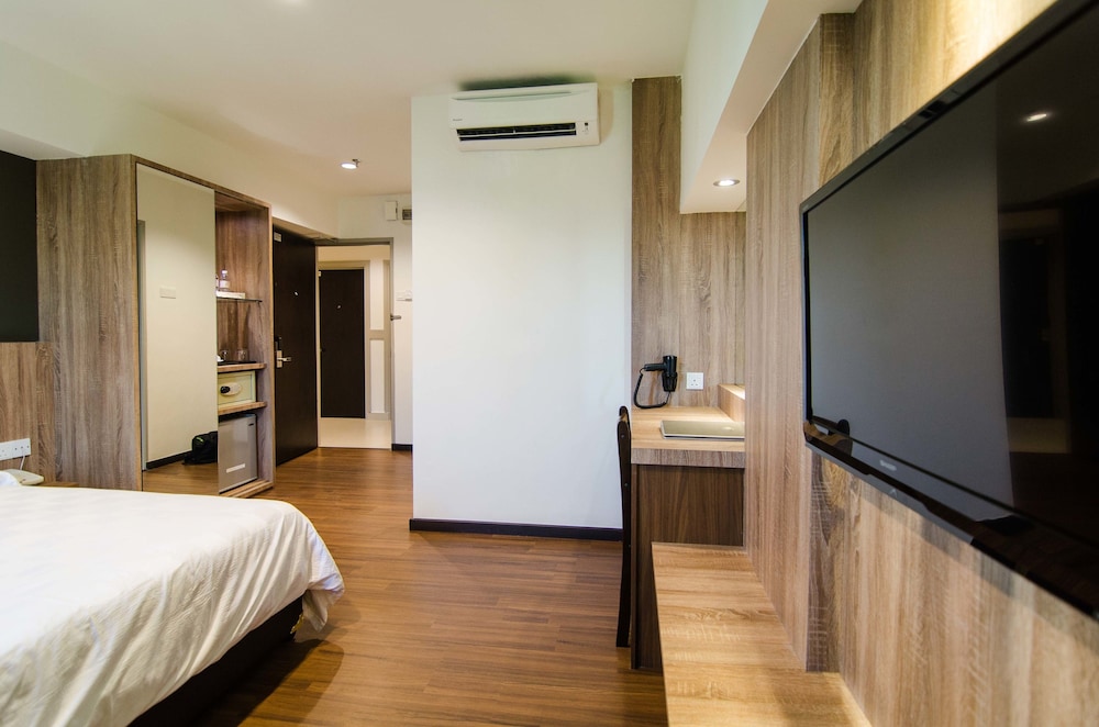 mornington hotel soon choon