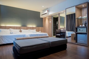 mornington hotel soon choon