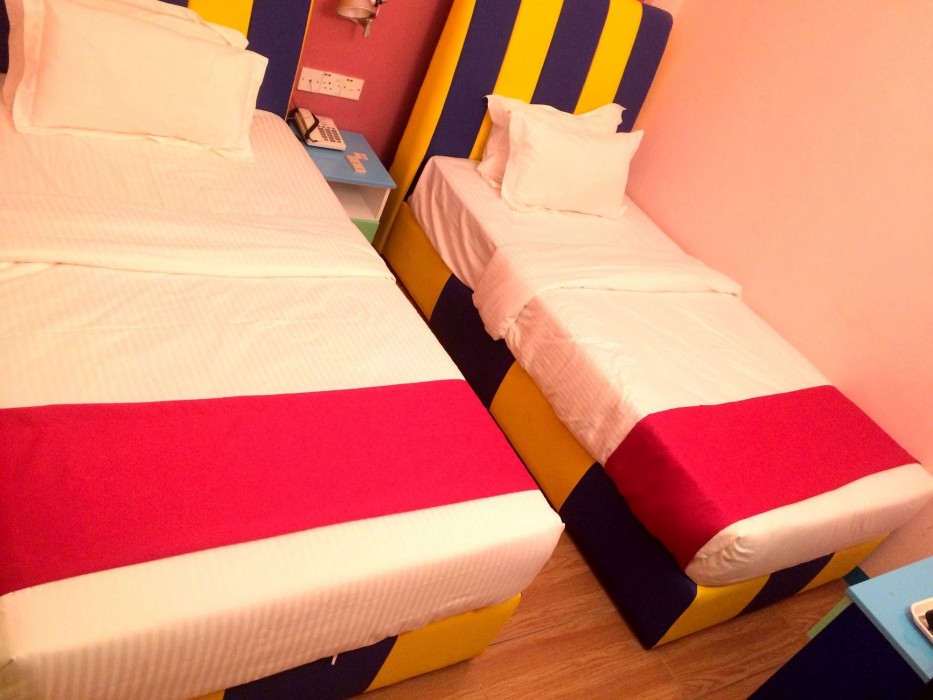 smurf inn homestay