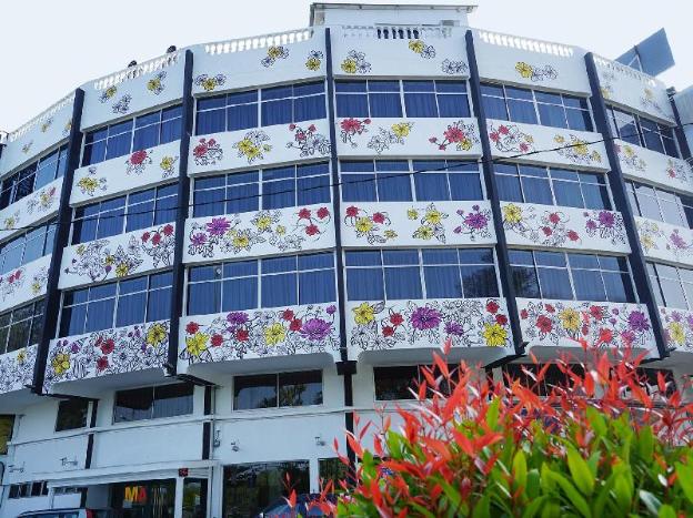 riverine garden hotel