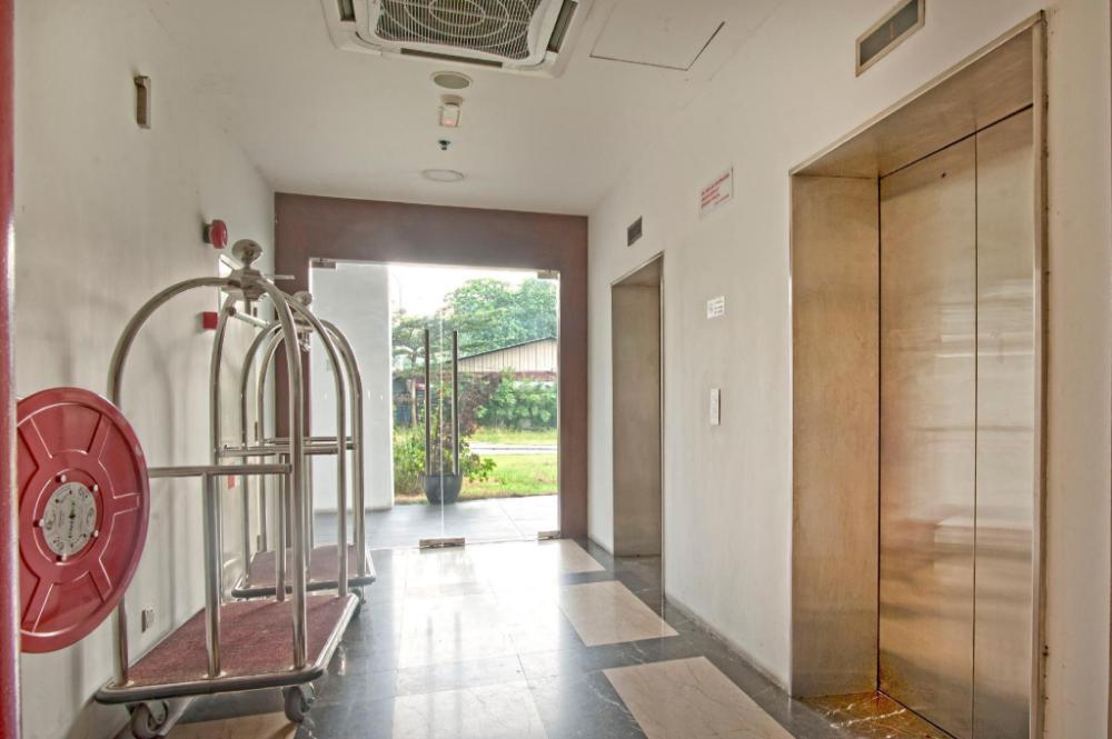 summit signature hotel oug kuala lumpur