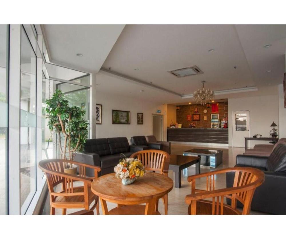 summit signature hotel oug kuala lumpur