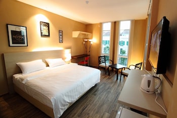 91 street boutique inn