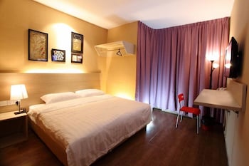 91 street boutique inn