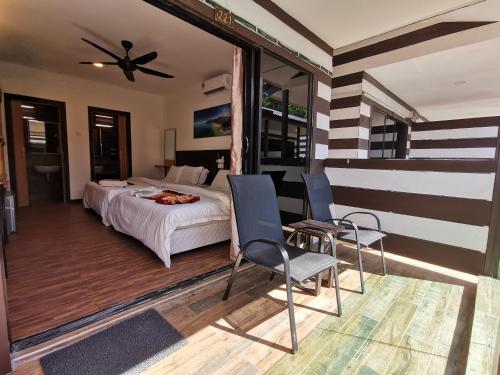 the barat tioman beach resort