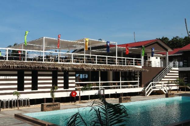 the barat tioman beach resort