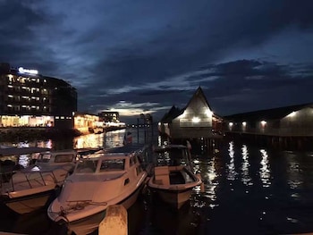 cube bed station hostel