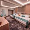 crystal inn