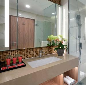 swiss garden hotel bukit bintang kuala lumpur