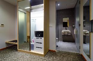 the klagan riverson hotel and residence