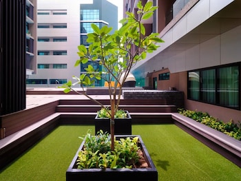 the klagan riverson hotel and residence