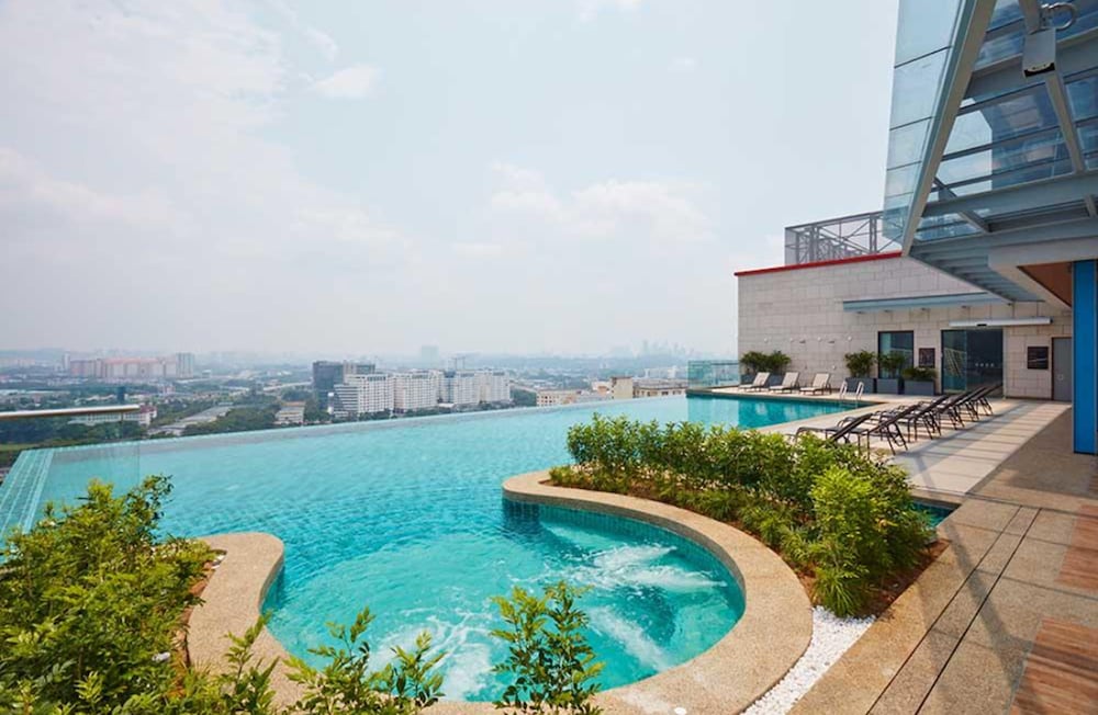 sunway velocity hotel kuala lumpur