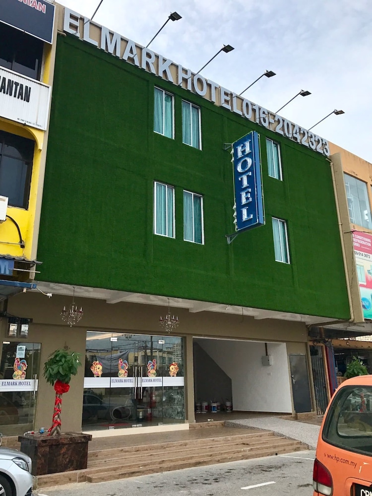 elmark hotel kuantan