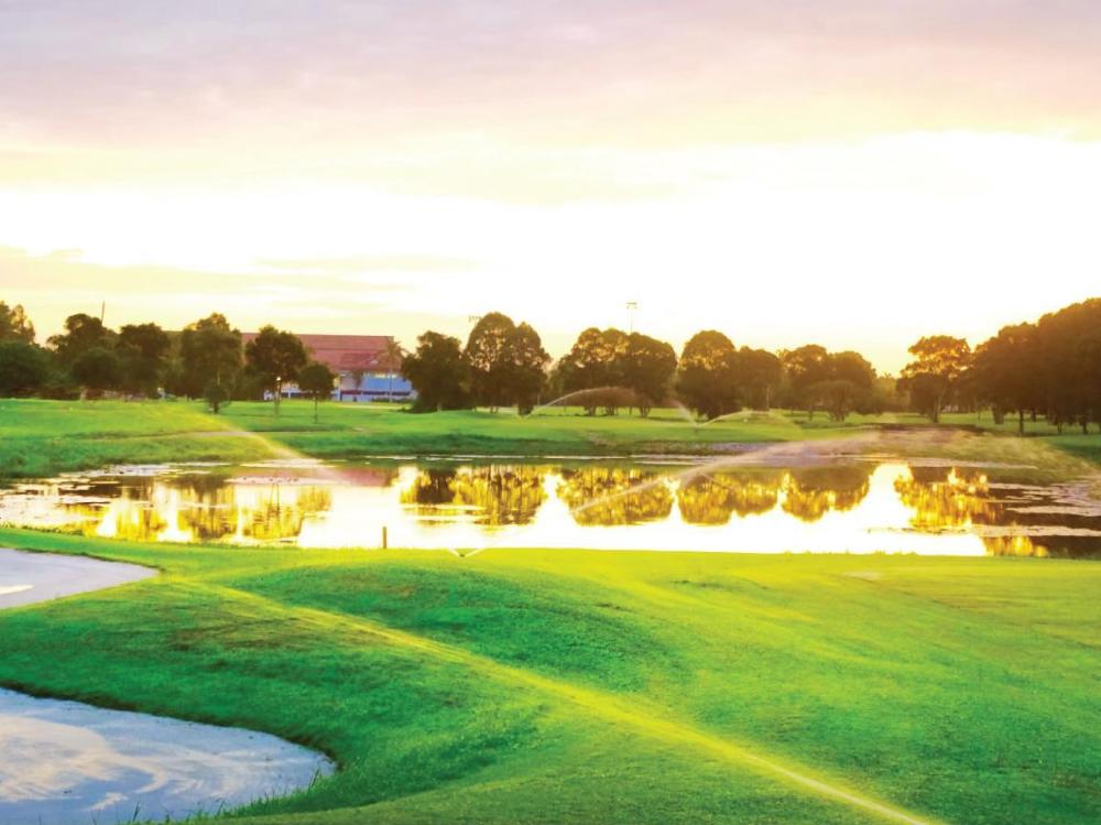 kukup golf resort