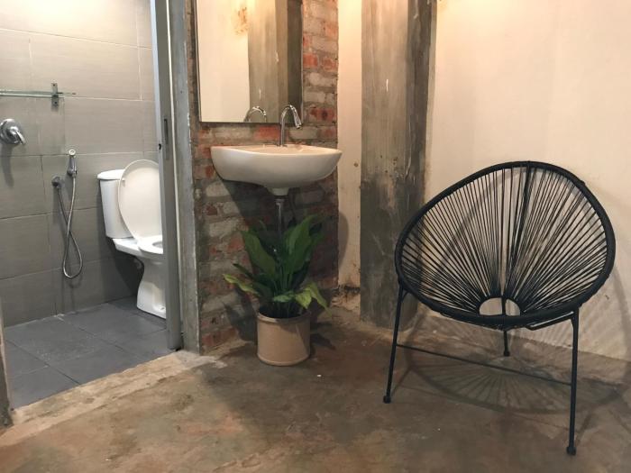 the frame guesthouse hostel