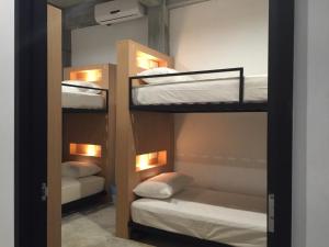 the frame guesthouse hostel