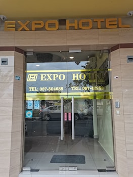 expo hotel