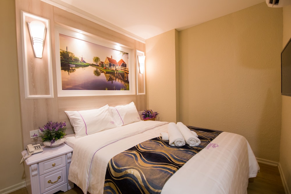 lavender inn usj
