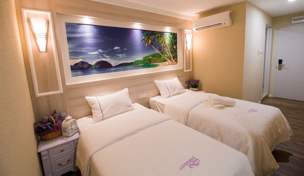 lavender inn usj