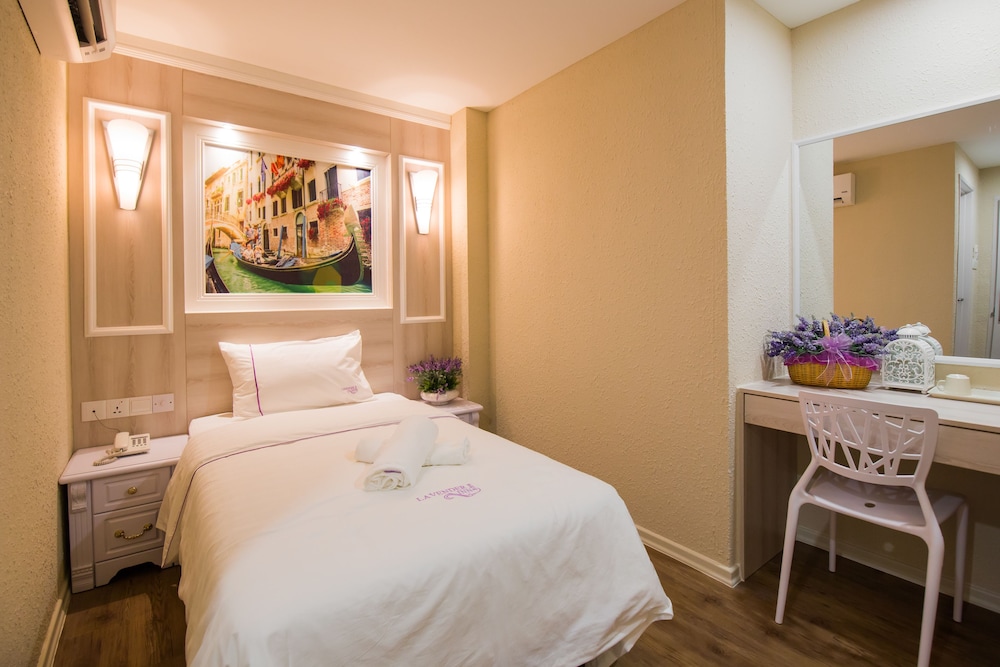 lavender inn usj