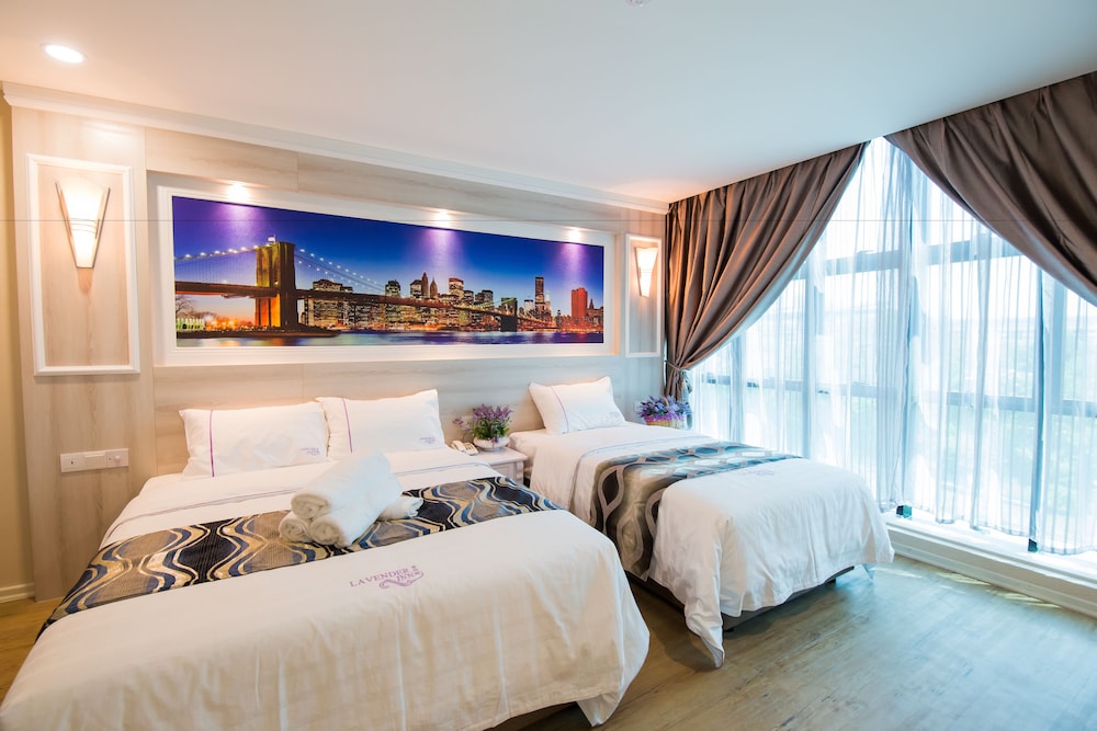 lavender inn usj