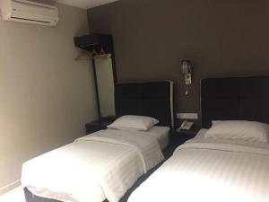 ayer hitam hotel