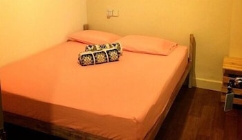 the bodhi lodge hostel