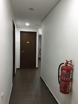 hotel al abraar