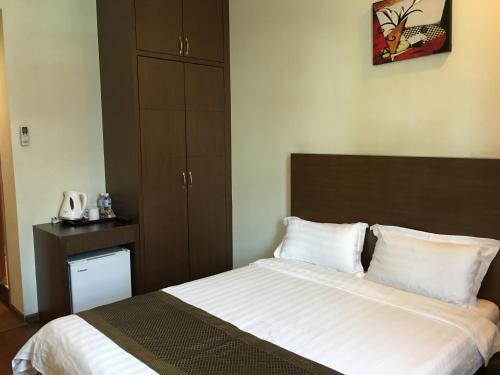 hotel lintas plaza