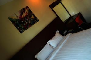 hotel lintas plaza