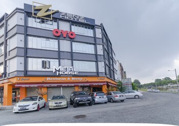 Zenz Hotel,Kulai>>Johor Bahru,2 star