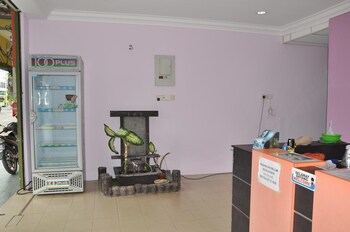tanjak motel hostel