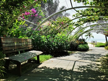 forest city marina hotel