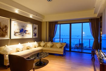 forest city marina hotel