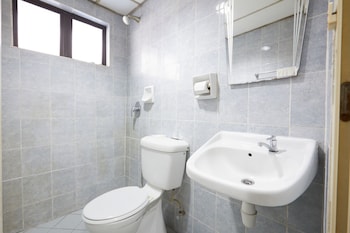 tang city hotel petaling street merdeka pnb 118 tower