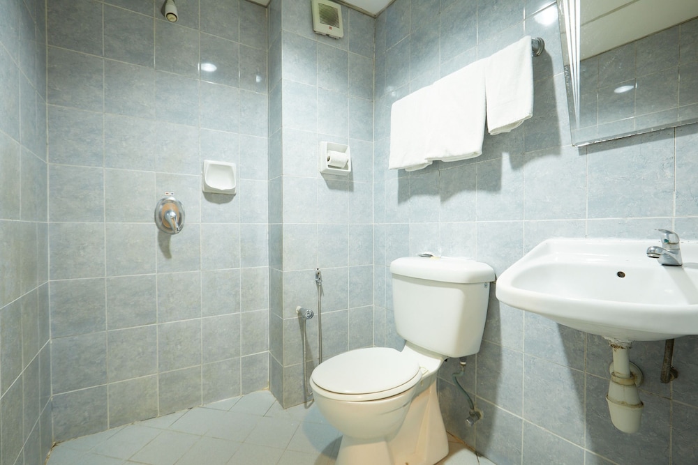 tang city hotel petaling street merdeka pnb 118 tower