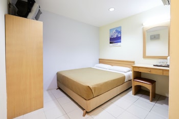 tang city hotel petaling street merdeka pnb 118 tower