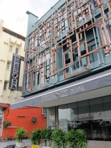 bedrock hotel