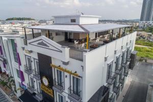 redpine boutique hotel