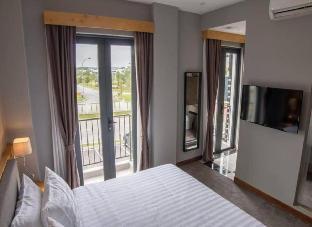 redpine boutique hotel